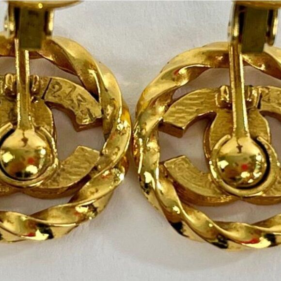 Chanel CC Rhinestone Clip on Earrings in Gold - Picture 12 of 14